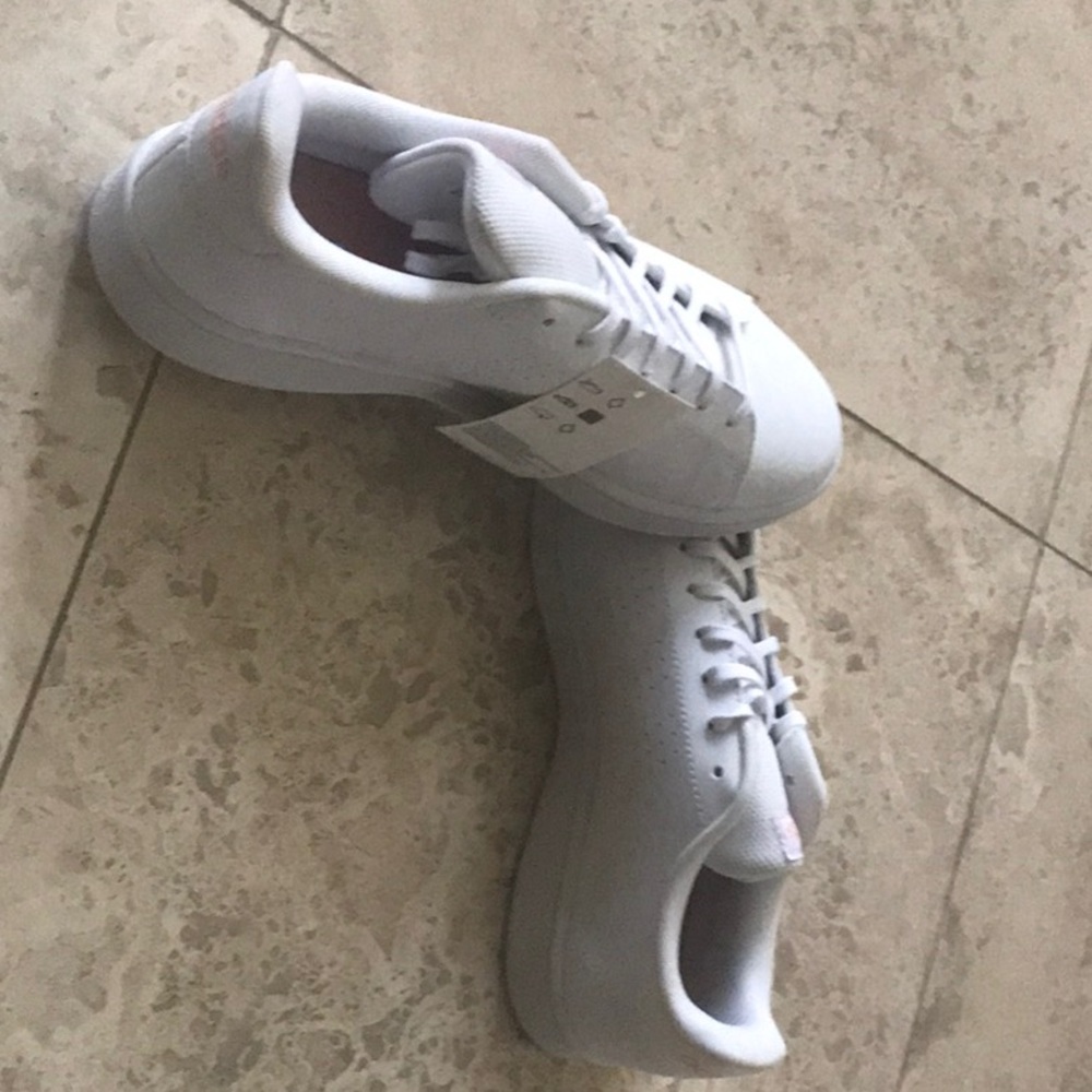 BRAND NEW ADIDAS TENNIS SHOES
